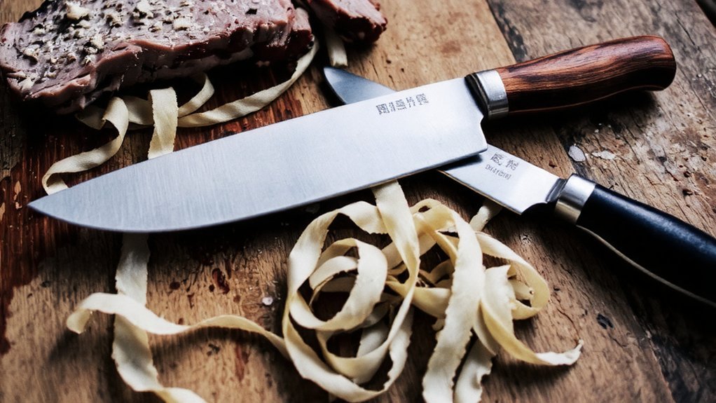 curved blades for sweeping